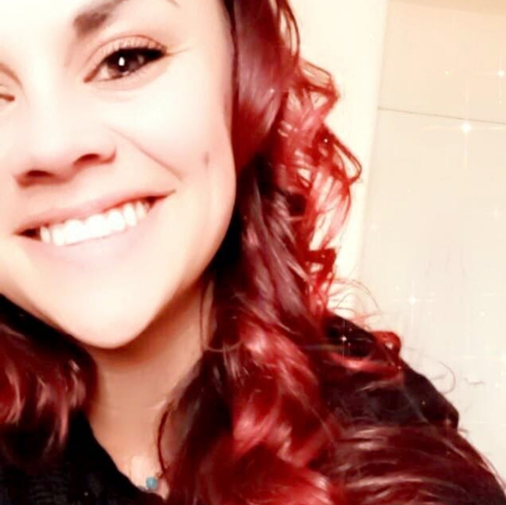 Meet your Posher, Elaina